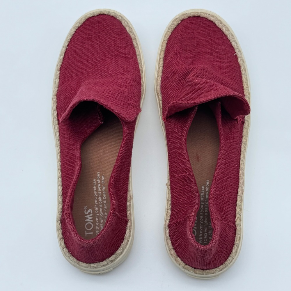 TOMS sz 8.5 Red Canvas Espadrille Platform Slip On Shoes Women's Casual Comfort - Picture 2 of 9